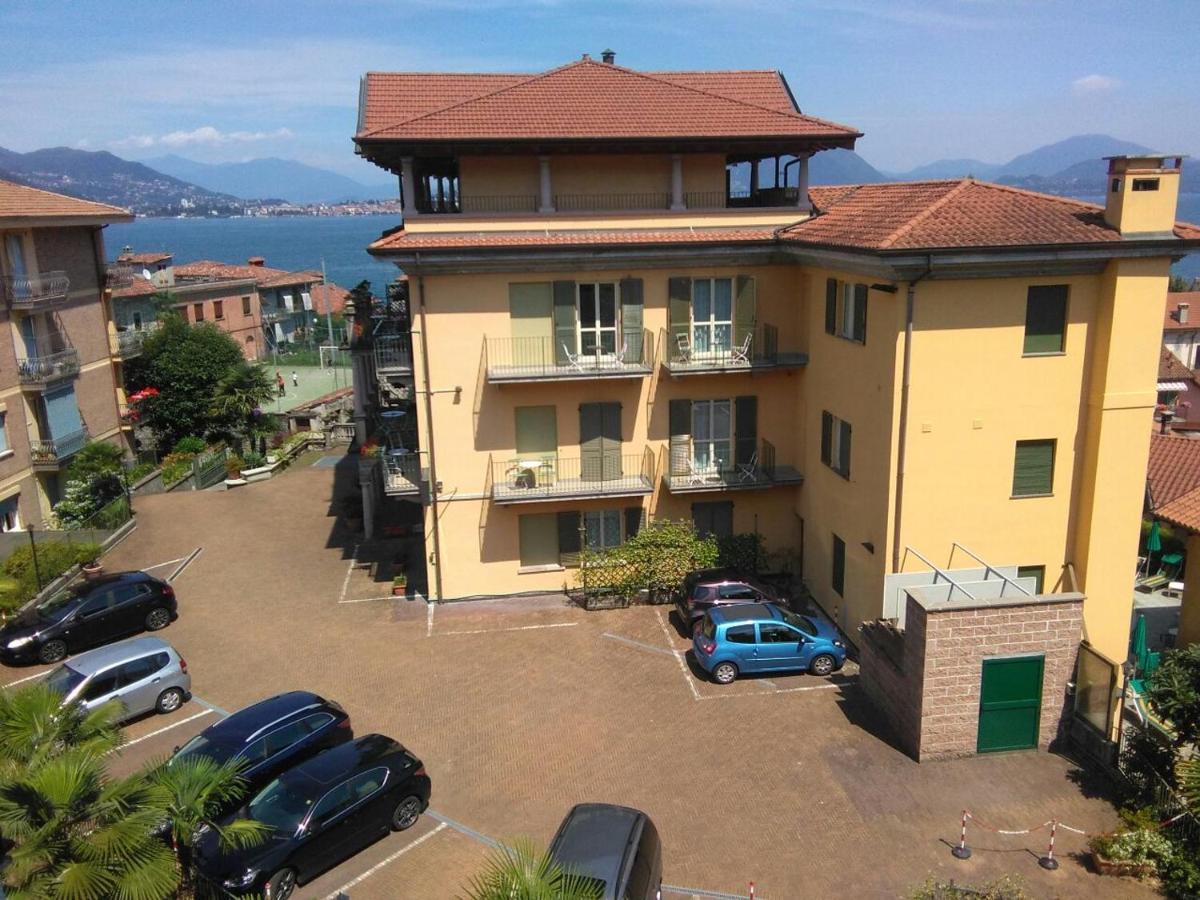 Azalea Rooms & Apartments Domo 3 5 Baveno Luaran gambar